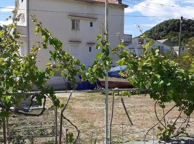 And By The Sea Kampor, Rab - 12473 Guest house 3*